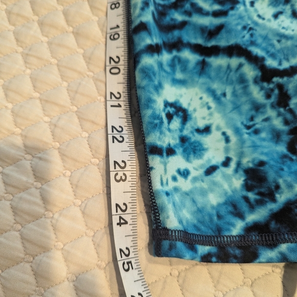 FABLETICS Define Powerhold High-Waisted 7/8 Leggings Tide Pool Medium - Picture 10 of 10